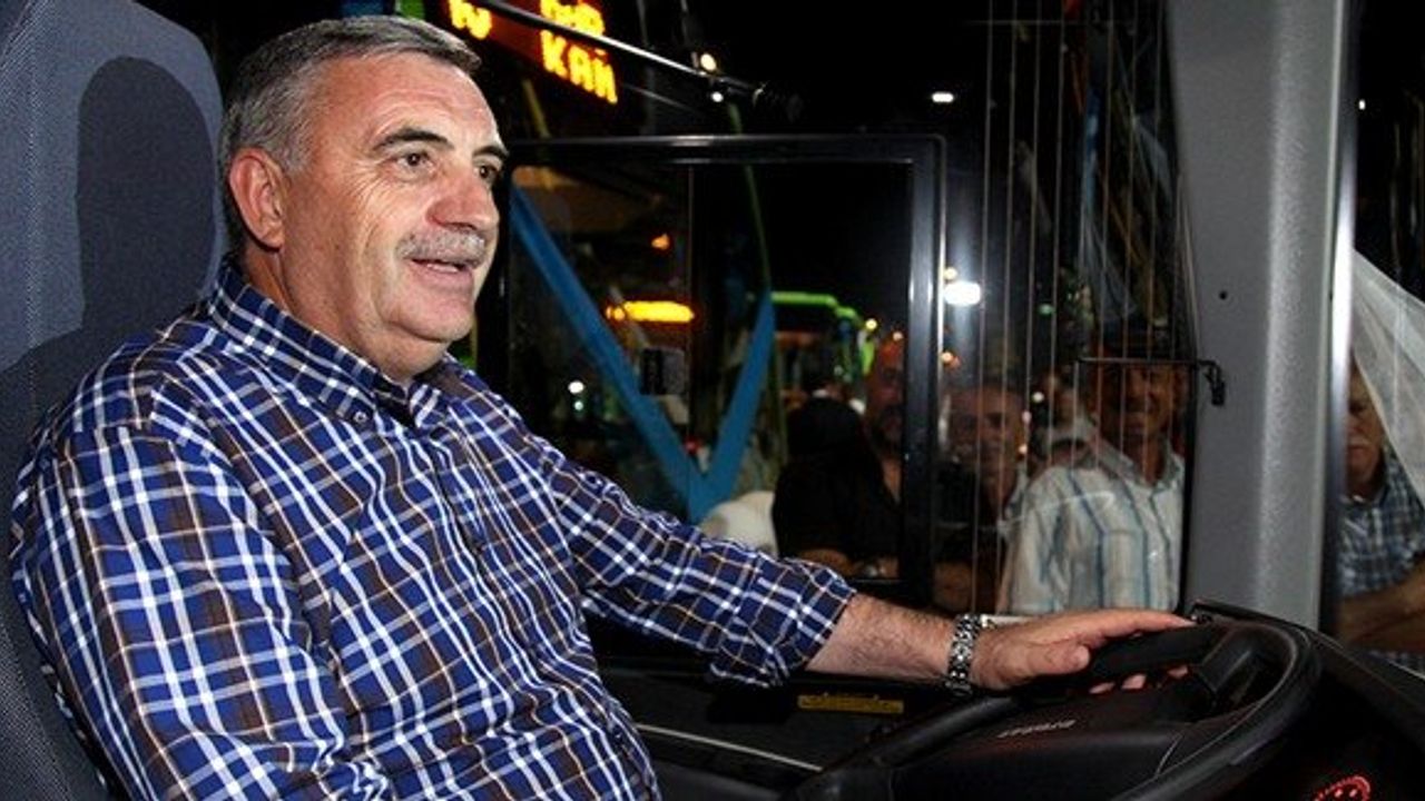 Toçoğlu’ndan 10 yeni otobüs müjdesi