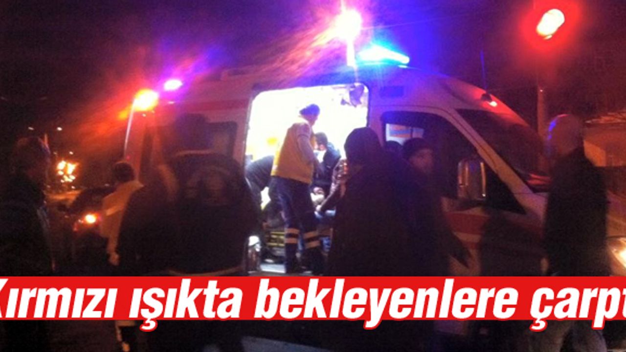 D-100'de zincirleme kaza: 4 yaralı