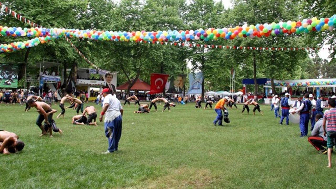 Akbalık güreşleri organizasyon komitesi toplanıyor