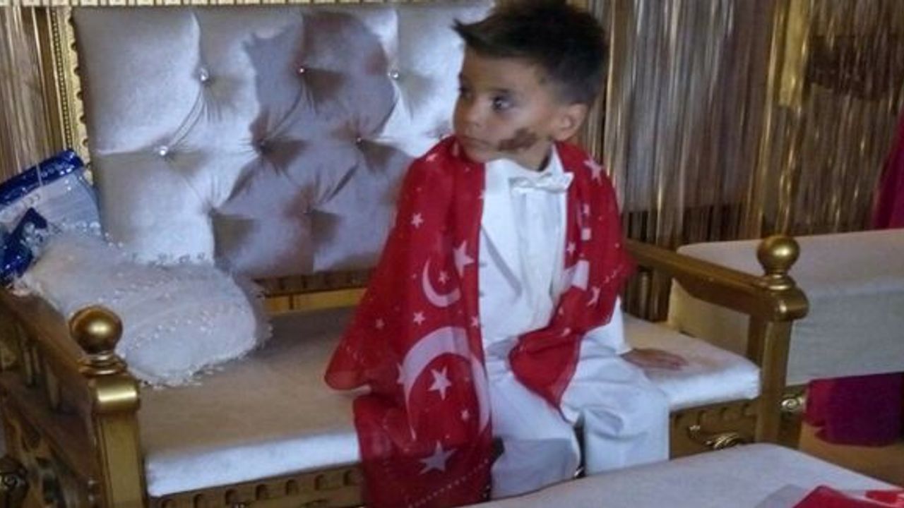 İdris Onur erkekliğe ilk adımını attı