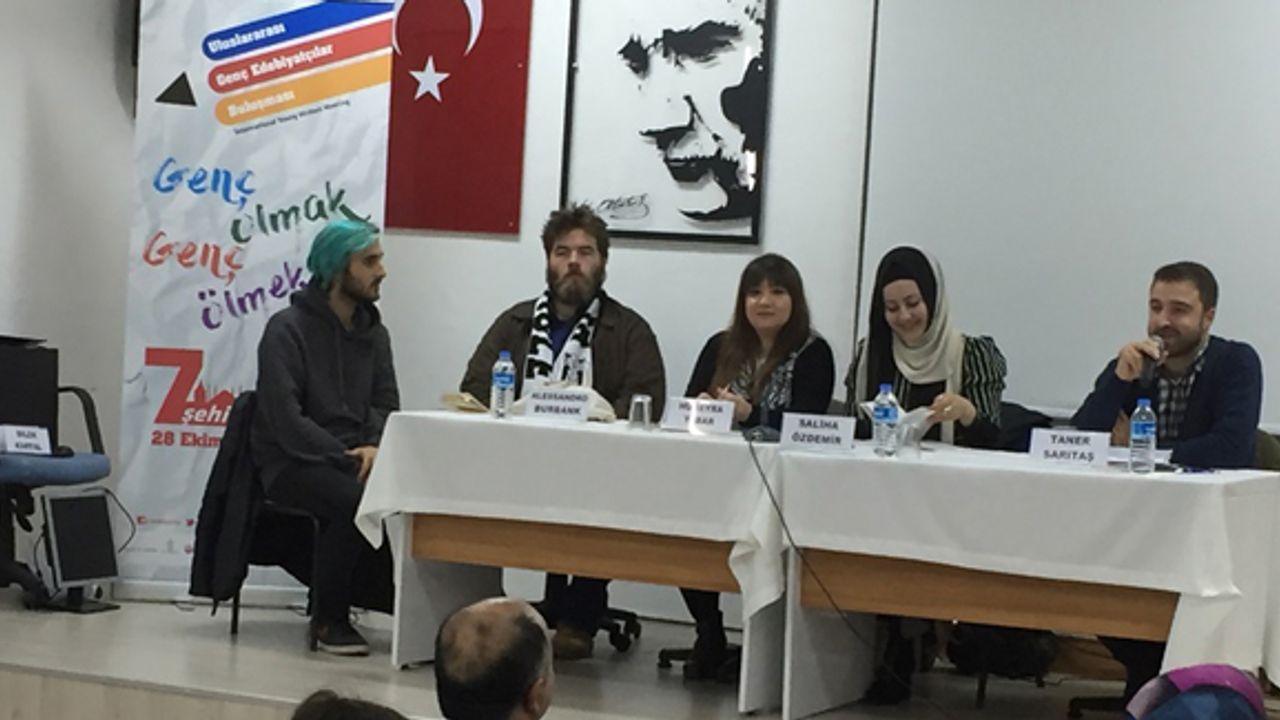 Tes-İş Anadolu Lisesi’nde edebiyat rüzgârı