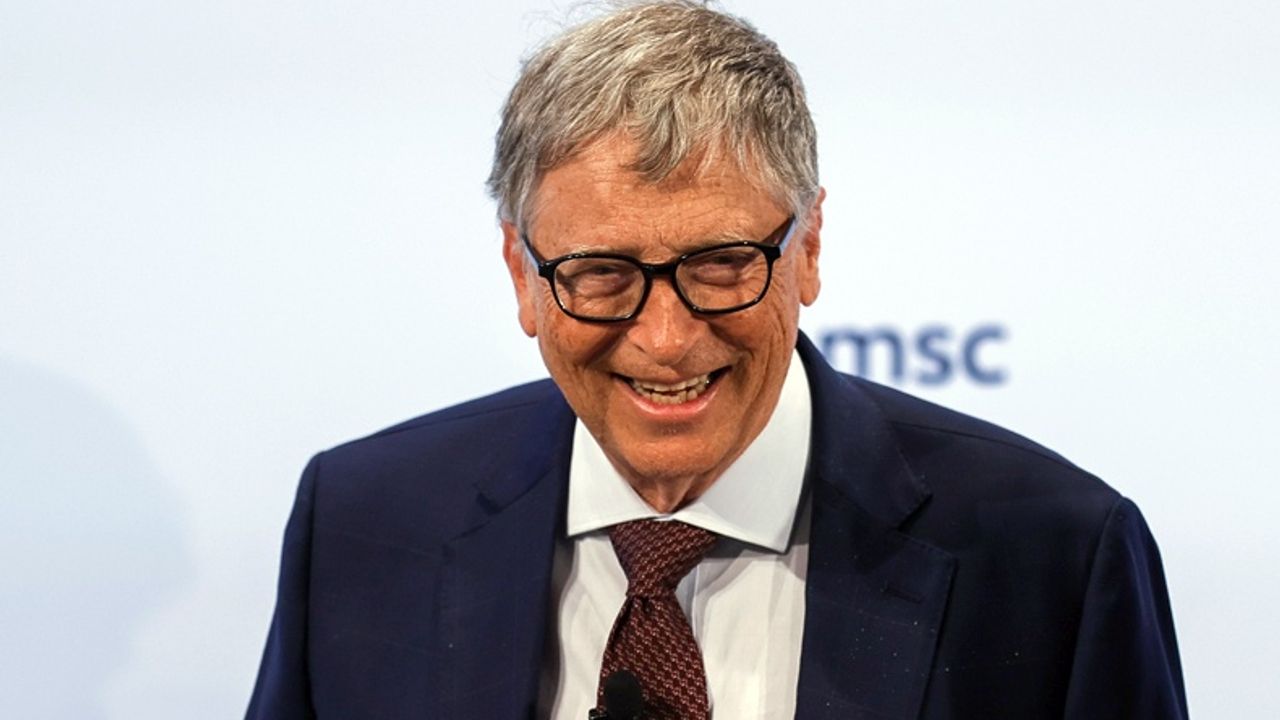 Bill Gates koronavirüse yakalandı