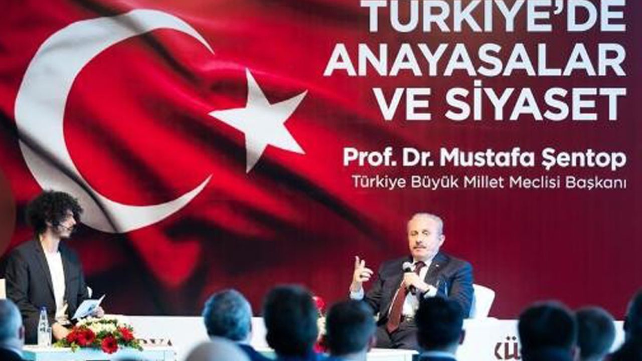 “Türkiye’ye yeni bir anayasa gerekli”