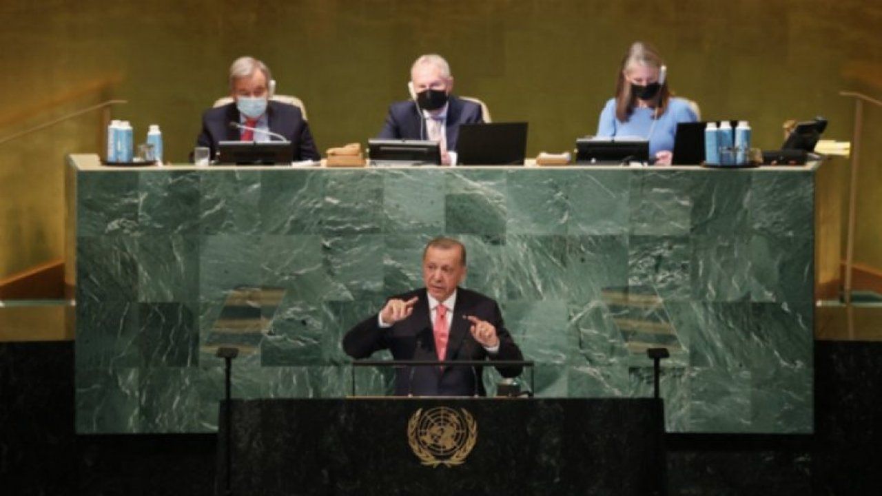 New York Times'den Cumhurbaşkanı Erdoğan’a diplomasi övgüsü