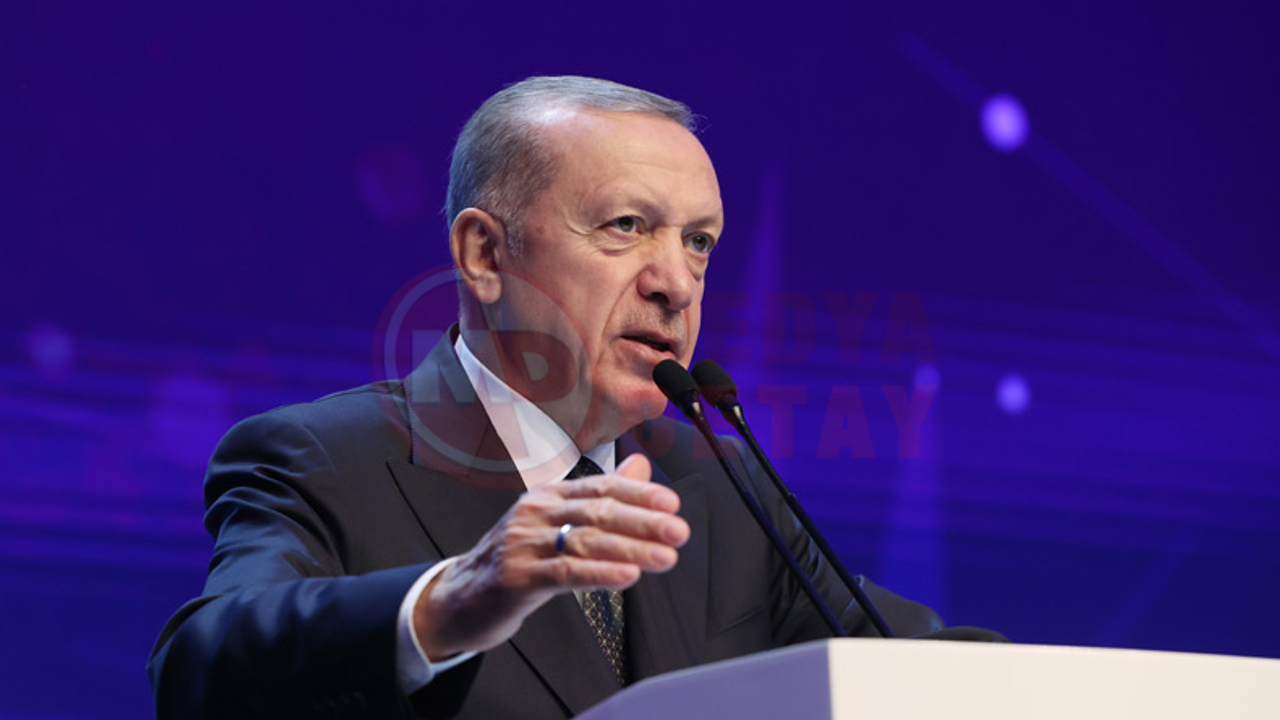 Cumhurbaşkanı Erdoğan: "Asgari ücreti yarın açıklayacağız"