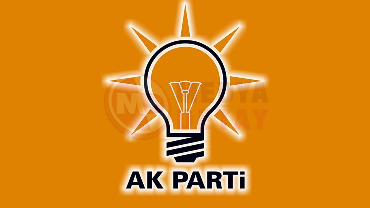 AK Parti'de istifalar başladı!