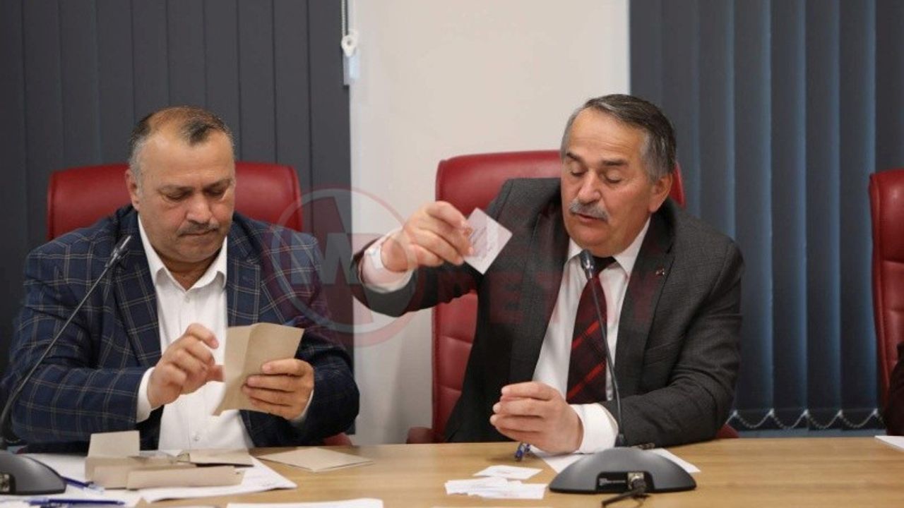 Arifiye Belediyesi Nisan ayı meclisi toplandı