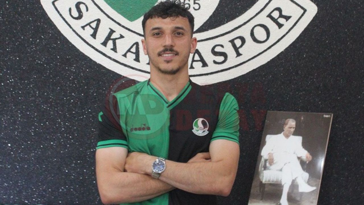 Sakaryaspor Mikail Okyar’ı transfer etti