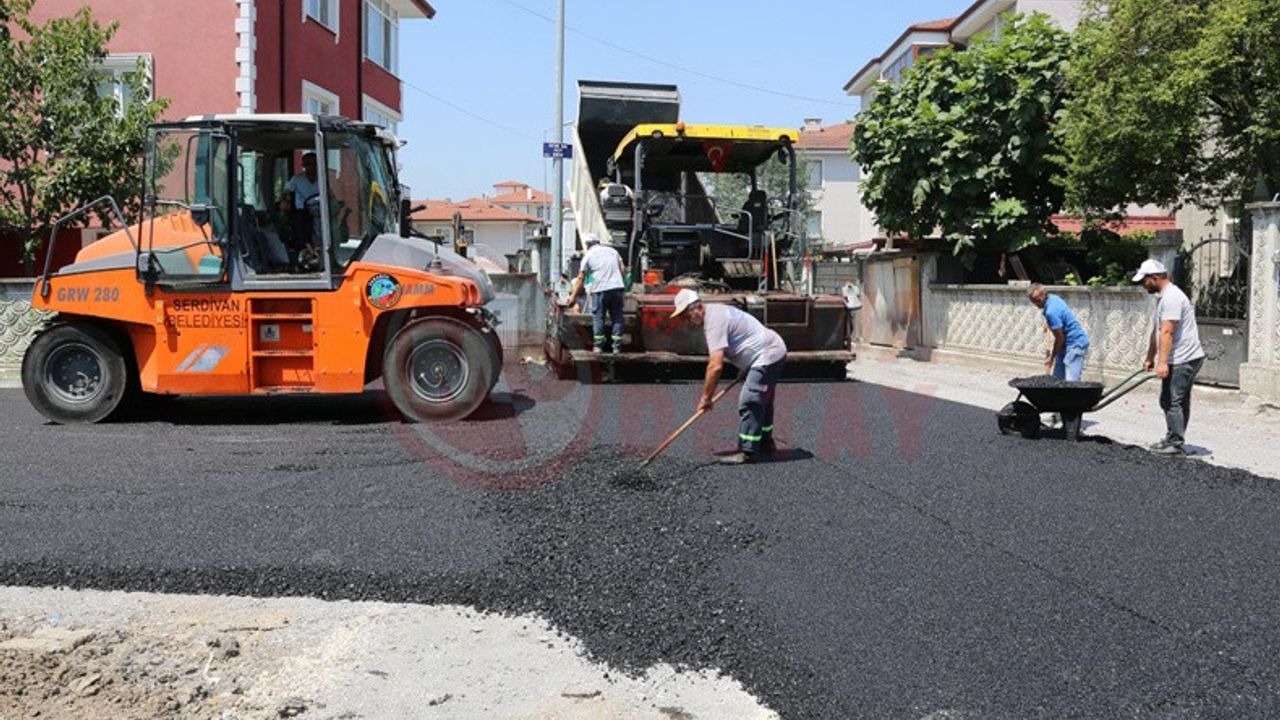Serdivan'da asfalt seferberliği