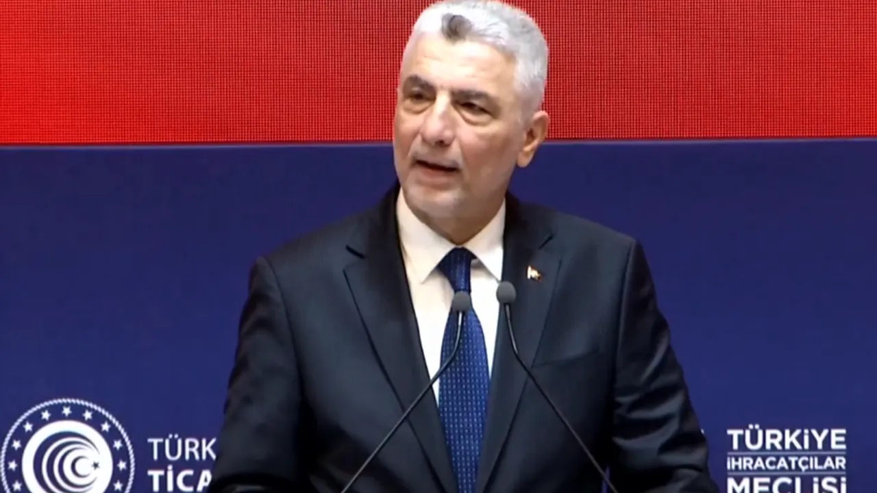 Bakan Bolat ilk yarının ihracat verilerini değerlendirdi
