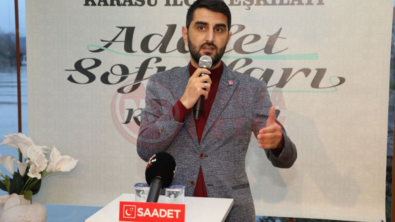 Gençler siyasetin merkezinde olmalı!