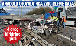 Anadolu Otoyolu’nda zincirleme kaza! 4 araç birbirine girdi