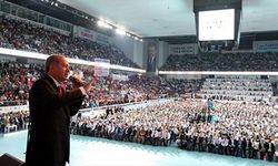 AK Parti'de kongre Eylül'de!