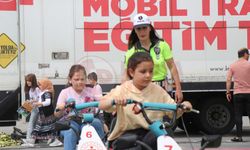 EGM’nin Mobil Trafik Eğitim Tırı Sakarya’da