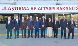 AK Parti heyetinden bakan Uraloğlu'na ziyaret