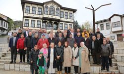 Alemdar AK Parti Taraklı İlçe teşkilatını ziyaret etti