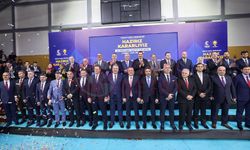 AK Parti ilçe belediye başkan adaylarını tanıttı