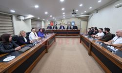 AK Parti Sakarya'da Yönetim Kurulu Toplantısı