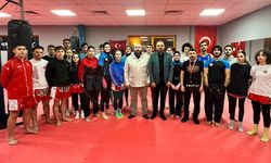 Kick boks ve taekwondocular şampiyonada ter dökecek