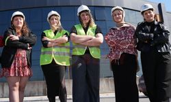 Kadın mühendisler iş başında