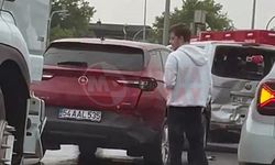 SUV araç minibüse çarptı! 1 yaralı