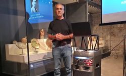 Ahmed Cevad şiirleriyle anıldı