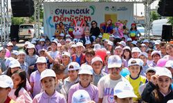 Oyuncak Festivali’nde rengarenk buluşma