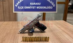 Ruhsatsız tabancayla yakalandı