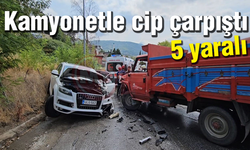 Kamyonetle cip çarpıştı! 5 yaralı