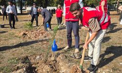 İlk yardım eğitiminden fidan dikmeye