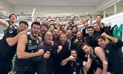 Namağlup lider Büyükşehir Kütahya engelini aştı: 63-70