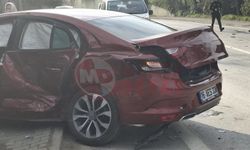 İki otomobil çarpıştı! 5 Kişi yaralandı