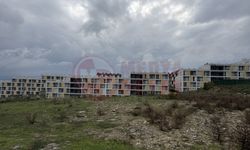 "Burası yurt değil"