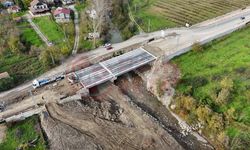 Karapürçek ulaşımına güç katacak  Mesudiye Köprüsü’ne adım adım