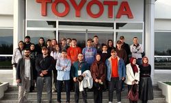 Toyota Türkiye’nin üretim süreçlerini gözlemlediler
