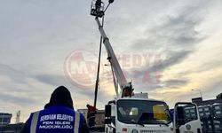 Serdivan’da yol ve aydınlatma çalışmaları aralıksız sürüyor