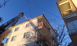 Mangal yakmak isterken yangına sebep oldu