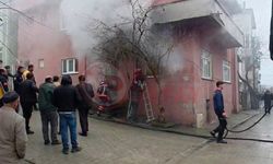 Kaynarca'da ev yangını!