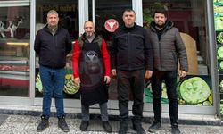 MHP’den esnaf ziyareti