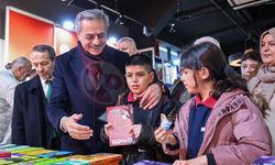 Sakarya Çocuk Edebiyat Fuarı tarihe geçti