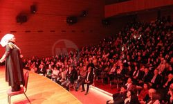 Serdivan’da Dünya Tiyatro Günü coşkusu