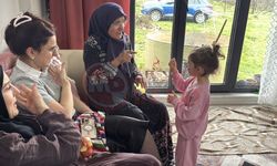 İşaret diliyle kurulan sevgi dolu iletişim