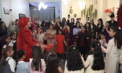 Öğretmen kına gecesinde öğrencileriyle son kez oyun oynadı