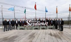 Serdivan muhtarlar zirvesinde 16 ilçe tek sofrada buluştu!