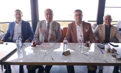 Muzaffer Kabacan iki başkanı toplantıda barıştırdı