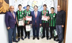 Özel sporculardan gurur veren başarı