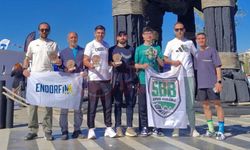 Büyükşehir sporcuları zorlu maratondan madalyayla döndü