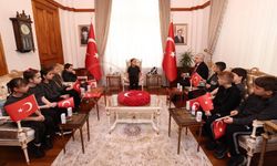 Miniklerden anlamlı ziyaret