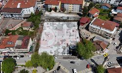 Sapanca’nın yeni meydanı hızla şekilleniyor