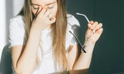 Göz kaşımayı hafife almayın!